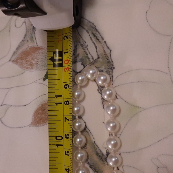 Vintage Pearl Necklace And Bracelet Set - Picture 2 of 5